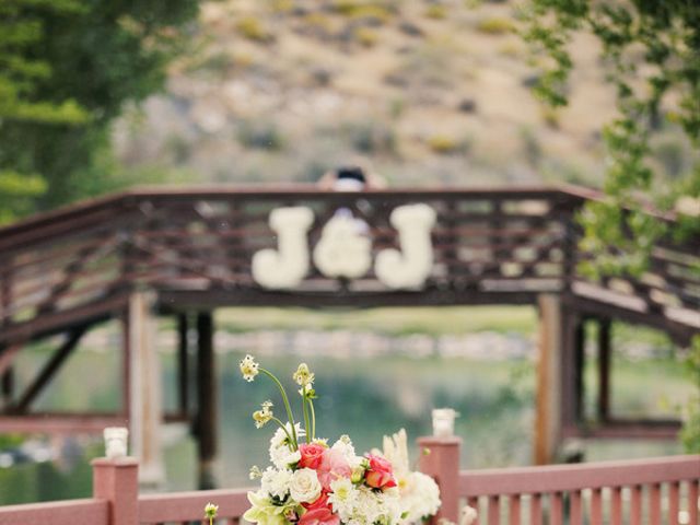 Jessica and James&apos;s wedding in Utah 21