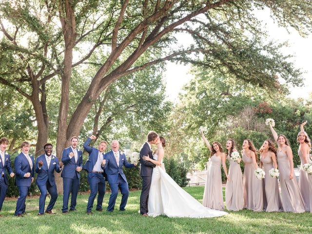Christian and London&apos;s Wedding in Austin, Texas 16