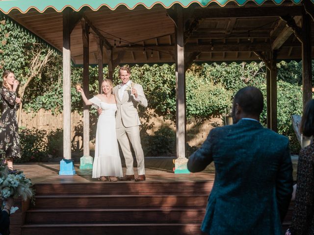 Ian and Justine&apos;s Wedding in Stinson Beach, California 17