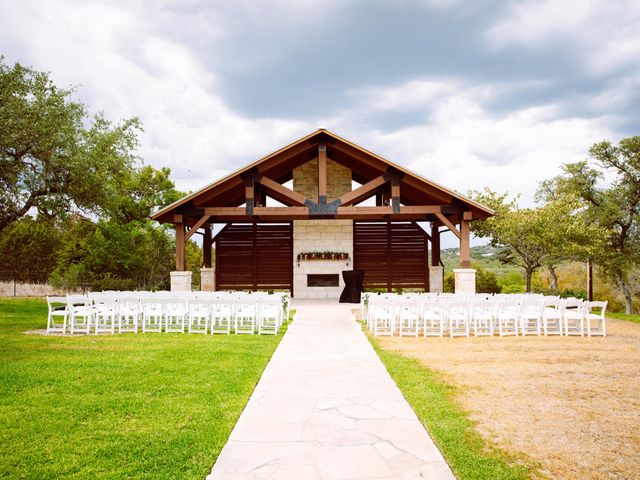 Nick and Macayla&apos;s Wedding in New Braunfels, Texas 11