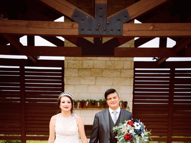 Nick and Macayla&apos;s Wedding in New Braunfels, Texas 23