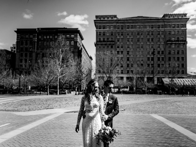 Eli and Lindsay&apos;s Wedding in Philadelphia, Pennsylvania 13