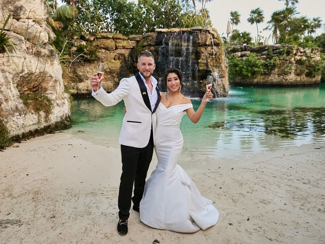 LINDA and DEVON&apos;s Wedding in Quintana Roo, Mexico 29