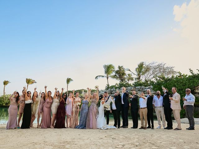 LINDA and DEVON&apos;s Wedding in Quintana Roo, Mexico 32