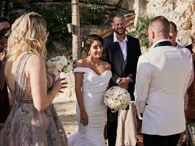 LINDA and DEVON&apos;s Wedding in Quintana Roo, Mexico 59