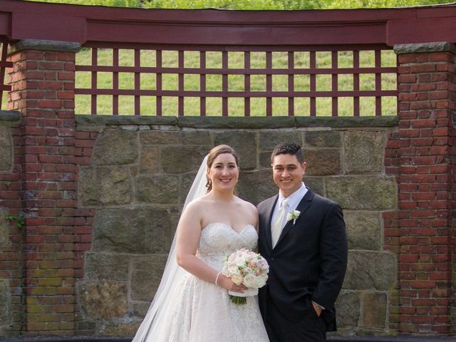 John and Sarah&apos;s Wedding in Ipswich, Massachusetts 41