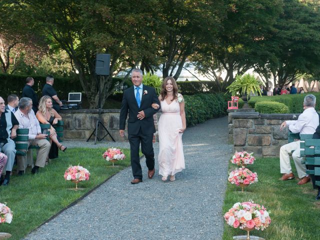 John and Sarah&apos;s Wedding in Ipswich, Massachusetts 59
