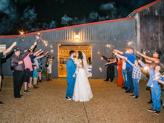 Jason and Autumn&apos;s Wedding in Goodlettsville, Tennessee 18