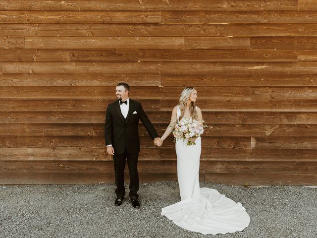 Morgan and Haden&apos;s Wedding in Aurora, Oregon 36