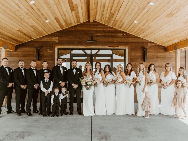 Morgan and Haden&apos;s Wedding in Aurora, Oregon 66