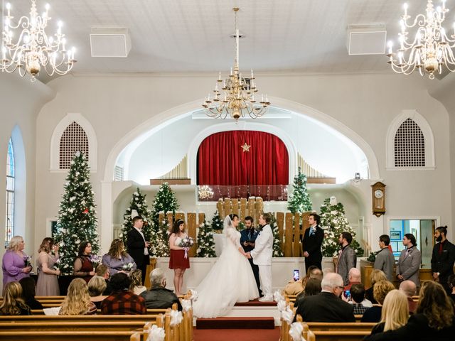 Tre and Laurel&apos;s Wedding in Eden, North Carolina 14