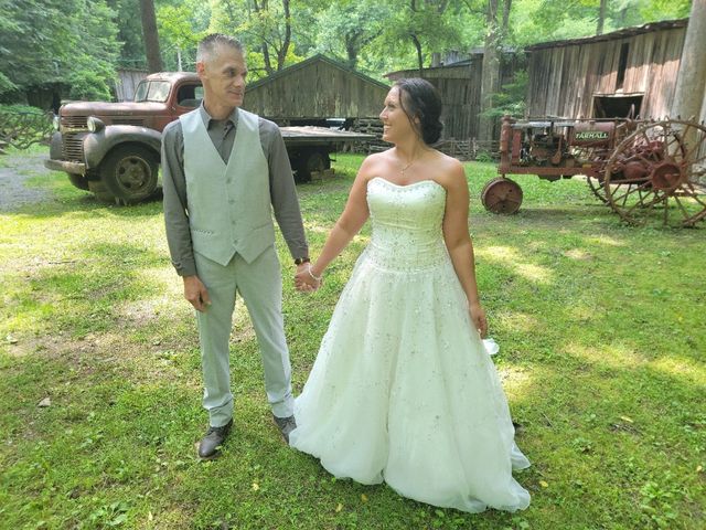Benjamin and Logan&apos;s Wedding in Gatlinburg, Tennessee 1