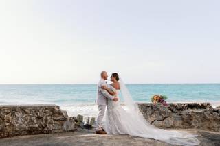 Madeline Valentine - Destination Weddings - 13
