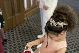 Willow and Lace Hairstyling - 12