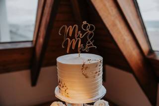 Incredible Edibles Bakery - 20