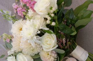 Awesome Blossom Floral Design - 7