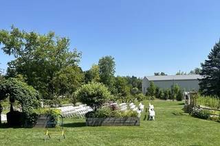 Fenton Winery & Brewery - 14