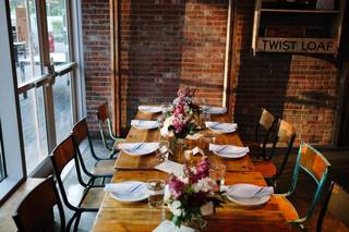 Table & Tulip - 19