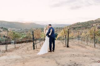 Milagro Farm Winery - 43