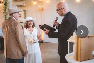 Weddings at Lakeside - 22