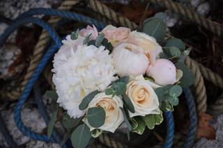 Shelley's Flowers & Gifts - 24