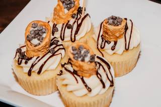 Frosted Swirl Cupcakes - 5