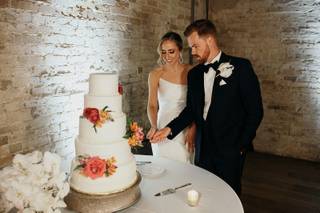 Little Muse Catering and Cakes - 10