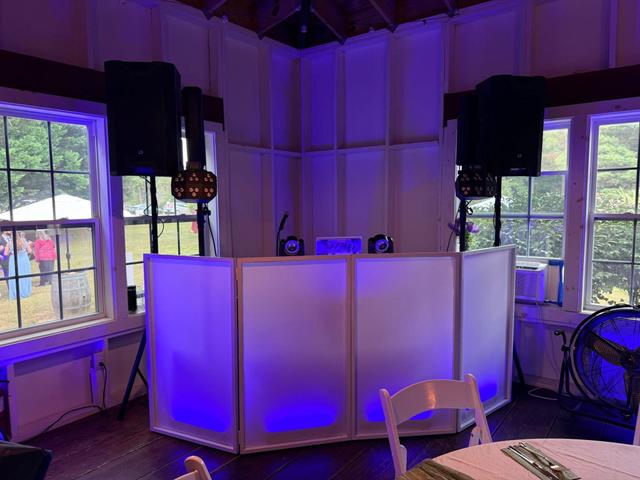 Jeffrey's Dj - 4