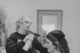 Kyn&Co Salon & Suites - 3