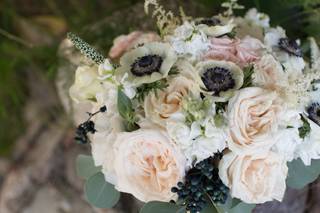 Posh Peony Floral and Event Design - 23