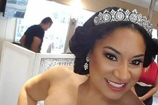 Mia Farah Beautique - Ultimate Hair & Makeup - 37