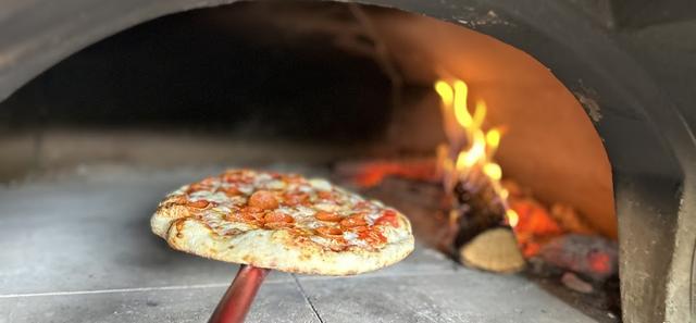 Pizzeria MOTO - 1
