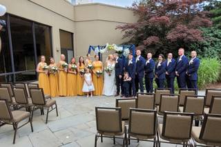 Wildflower Weddings by Holiday Inn East Mountain - 12