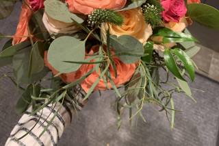 Branford Flowers, LLC - 14