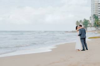 Tropical Weddings - 8