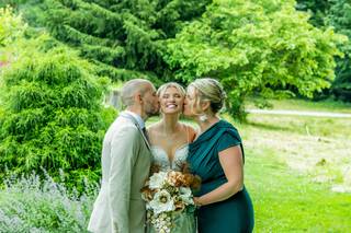 Simply Stunning Bridal - 19