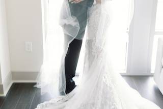 Ellie's Bridal Boutique - 6