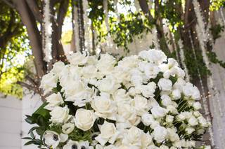 Rolling Hills Flower Mart - 8
