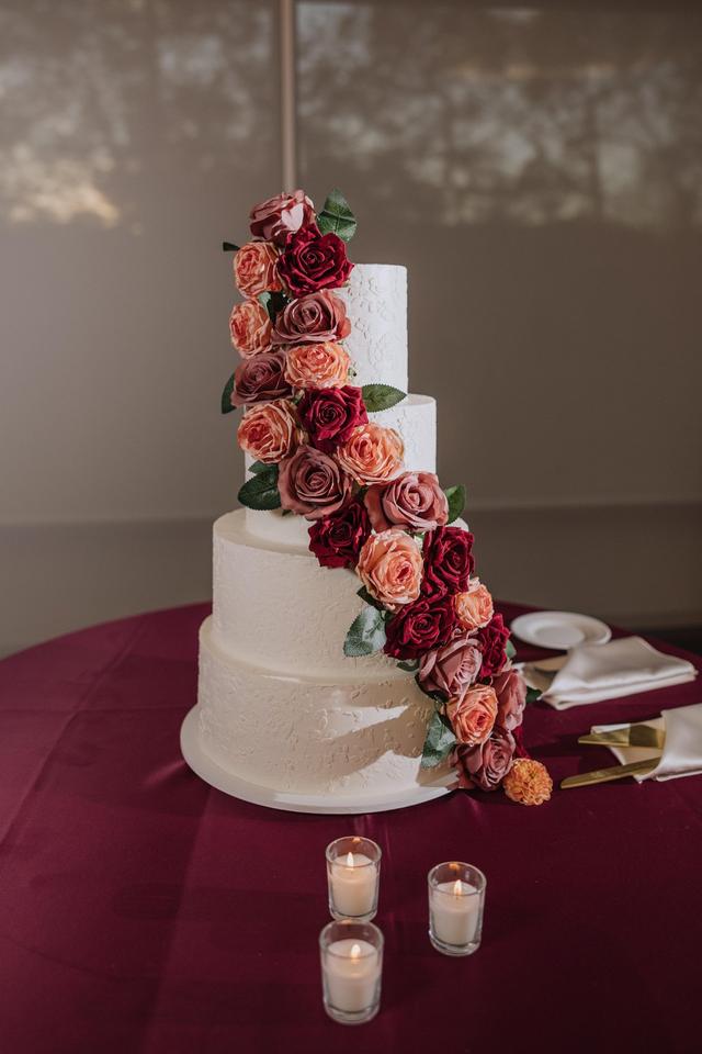 Suhweets Bakery LLC - 2