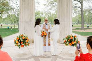 Contemporary and Traditional Catholic Weddings - 9