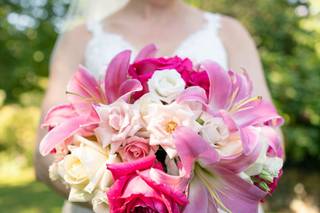 Laura's Flower Boutique - 32
