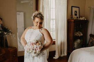 Lillian's Bridal Boutique - 9