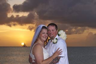 Colosal Weddings - 18
