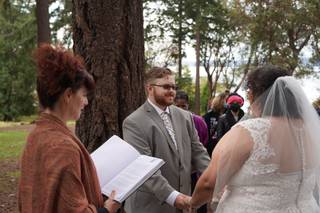 A Wedding With Heart - 25