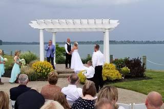 Silver Shores Waterfront Banquets and Catering - 8