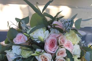 Jenny's Floral Design - 7