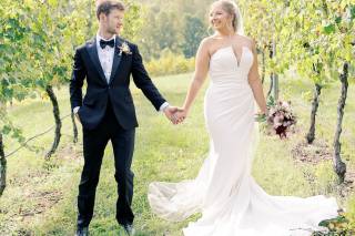 DelFosse Vineyards and Winery - 5