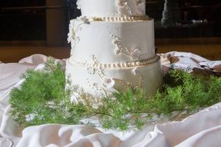 Sweet Moments Dessert Company - 10
