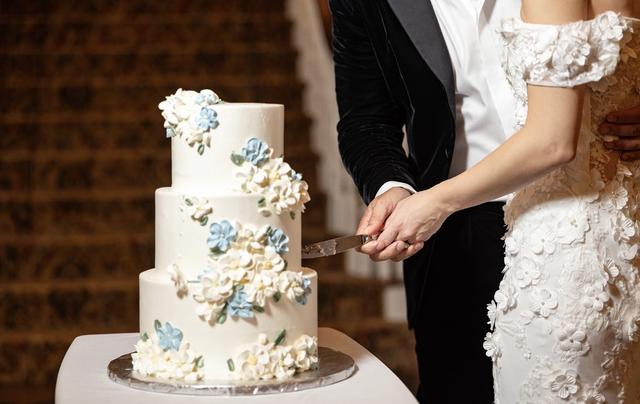 The Cake Boutique by Lauren - 1