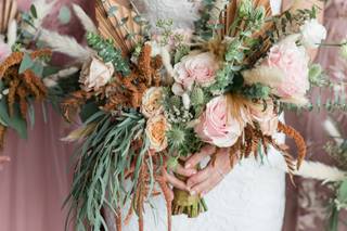 Tipsy Tulip Designs, LLC - 39